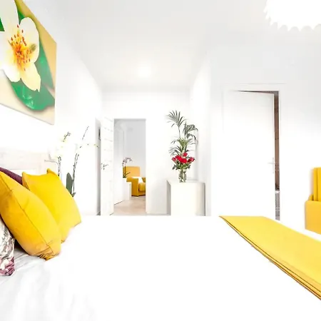 With 6 Bedrooms In Marbella, With Wonderful Sea View, Private Pool, Fur...